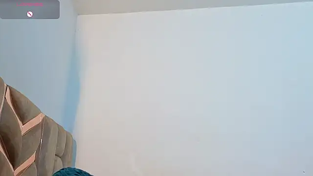 Snapshot of KloheCurvy chatting on January 10, 2026, 3:40 pm KloheCurvy online show from January 10, 2026, 3:40 pm