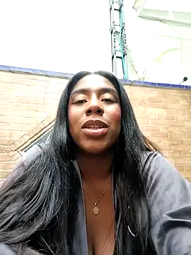 Snapshot of KloheCurvy chatting on January 13, 2025, 5:55 pm KloheCurvy online show from January 13, 2025, 5:55 pm