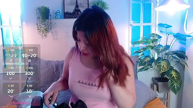 Snapshot of ShyVibes_ chatting on October 13, 2025, 3:46 pm ShyVibes online show from October 13, 2025, 3:46 pm