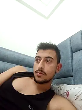 Snapshot of abrayus chatting on March 23, 2025, 12:04 am abrayus online show from March 23, 2025, 12:04 am