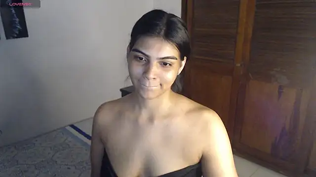 Snapshot of Pocahontas_Princess_ chatting on November 3, 2025, 4:07 am Pocahontas Princess online show from November 3, 2025, 4:07 am