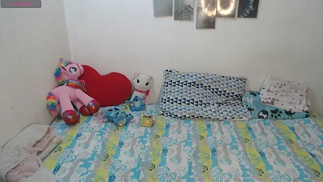 Pocahontas Princess  online show from December 21, 2025, 5:09 am