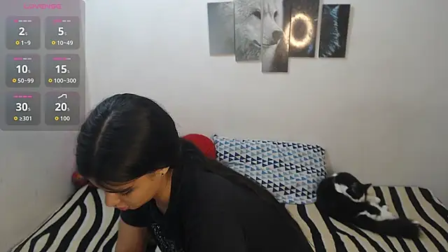 Snapshot of Pocahontas_Princess_ chatting on November 13, 2025, 4:00 pm Pocahontas Princess online show from November 13, 2025, 4:00 pm