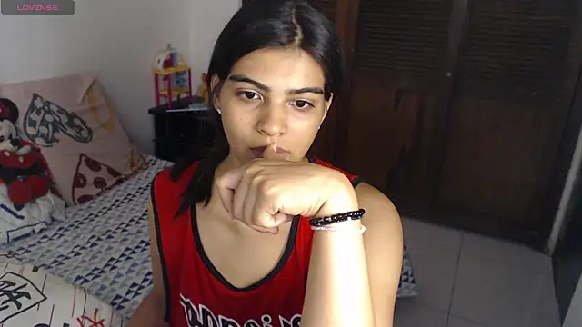 Pocahontas Princess  online show from July 14, 2026, 4:28 am