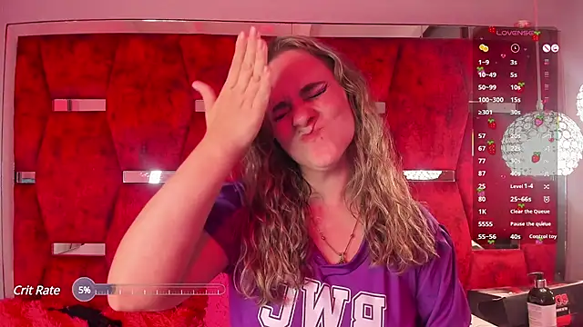 Snapshot of GinnaGrace chatting on March 10, 2025, 6:56 pm GinnaGrace online show from March 10, 2025, 6:56 pm