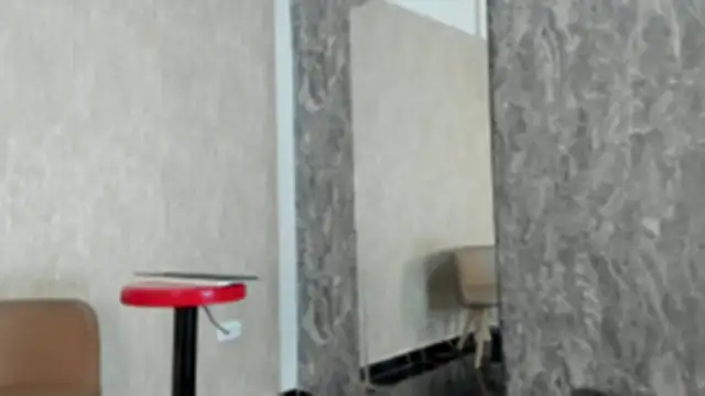 Violetrousse online show from March 14, 2025, 7:12 pm