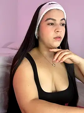 Snapshot of Blancanievess chatting on October 21, 2025, 12:00 am Blancanievess online show from October 21, 2025, 12:00 am