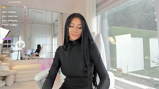 missdiamond  online show from November 6, 2025, 8:29 am