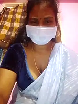 Snapshot of Villageammu18 chatting on November 29, 2025, 5:35 pm Villageammu18 online show from November 29, 2025, 5:35 pm