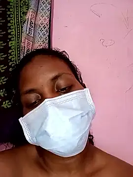 Villageammu18 online show from March 13, 2026, 5:40 pm