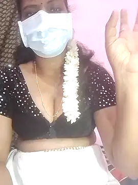 Snapshot of Villageammu18 chatting on January 15, 2026, 9:45 am Villageammu18 online show from January 15, 2026, 9:45 am