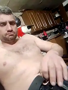 Snapshot of Gotowy40 chatting on December 5, 2024, 11:45 pm Gotowy40 online show from December 5, 2024, 11:45 pm