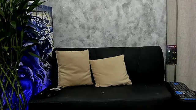 boyc022  online show from October 29, 2025, 12:20 am