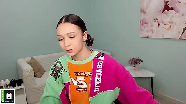 Snapshot of AmyJonas chatting on December 4, 2025, 11:20 am AmyJonas online show from December 4, 2025, 11:20 am