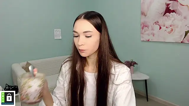 Snapshot of AmyJonas chatting on November 28, 2025, 6:13 am AmyJonas online show from November 28, 2025, 6:13 am