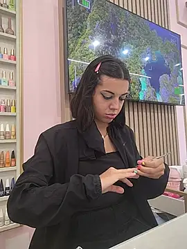 Snapshot of isabella048 chatting on February 10, 2026, 1:43 pm isabella048 online show from February 10, 2026, 1:43 pm