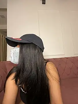 Snapshot of Emmy_kapoor chatting on January 29, 2025, 12:22 am Emmy kapoor online show from January 29, 2025, 12:22 am