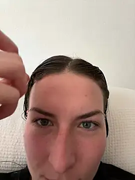  ExoticGirl online show from March 5, 2025, 1:39 pm