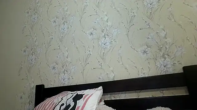 kila lo online show from February 25, 2026, 8:30 pm