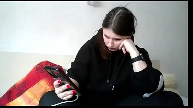 kila lo online show from February 20, 2025, 2:35 pm