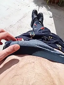 MrTamburine22 online show from March 13, 2026, 12:43 pm