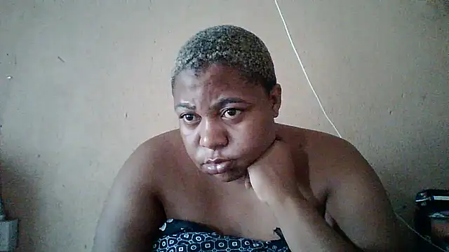 Snapshot of bustyboobs6 chatting on February 20, 2026, 5:37 am bustyboobs6 online show from February 20, 2026, 5:37 am