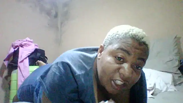 Snapshot of bustyboobs6 chatting on February 4, 2026, 6:47 pm bustyboobs6 online show from February 4, 2026, 6:47 pm