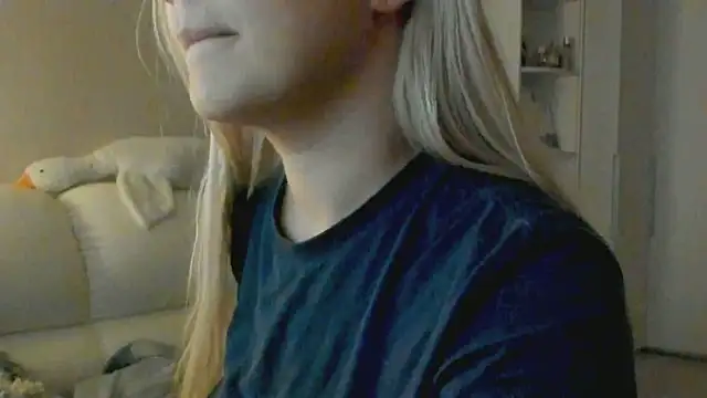 1AlexaGoddess3 online show from December 1, 2025, 4:46 am