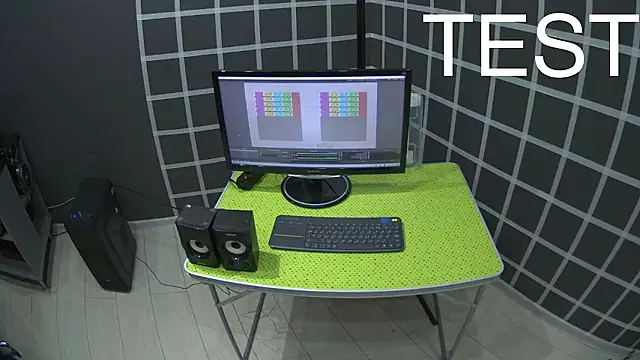 Snapshot of awesome_anna chatting on December 16, 2025, 10:30 am awesome anna online show from December 16, 2025, 10:30 am