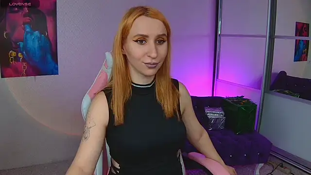 Snapshot of AliceBYKiss chatting on January 9, 2025, 4:28 pm AliceBYKiss online show from January 9, 2025, 4:28 pm