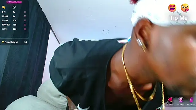 Aroonpapisex online show from February 15, 2026, 7:57 pm