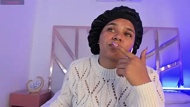 Snapshot of Carolina_Evanss chatting on September 24, 2025, 11:39 am Carolina Evanss online show from September 24, 2025, 11:39 am