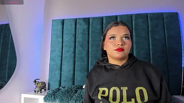 Carolina Evanss online show from March 15, 2026, 3:57 am