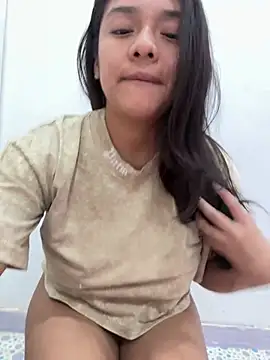 Snapshot of kiyomi-amour chatting on December 22, 2024, 10:17 am kiyomi-amour online show from December 22, 2024, 10:17 am