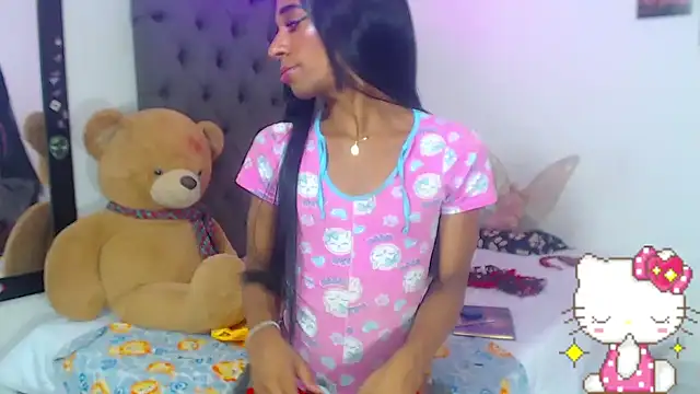 lucianadolll online show from November 19, 2025, 8:53 pm