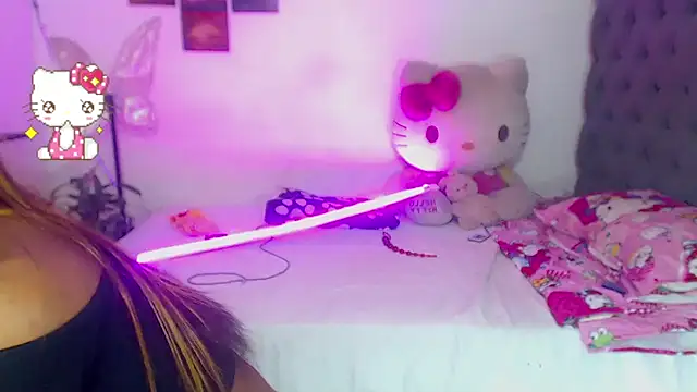 lucianadolll online show from March 10, 2026, 6:01 pm