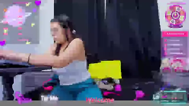 Salome Moonn online show from March 18, 2025, 1:13 am