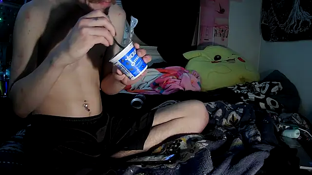 Snapshot of ATwinkie chatting on September 23, 2025, 11:12 pm ATwinkie online show from September 23, 2025, 11:12 pm