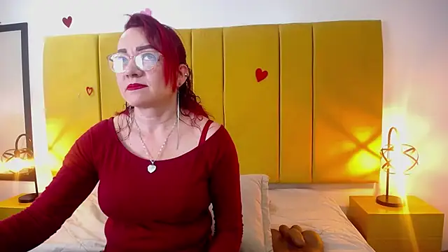 Snapshot of Lupiita223 chatting on February 16, 2026, 12:48 pm Lupiita223 online show from February 16, 2026, 12:48 pm