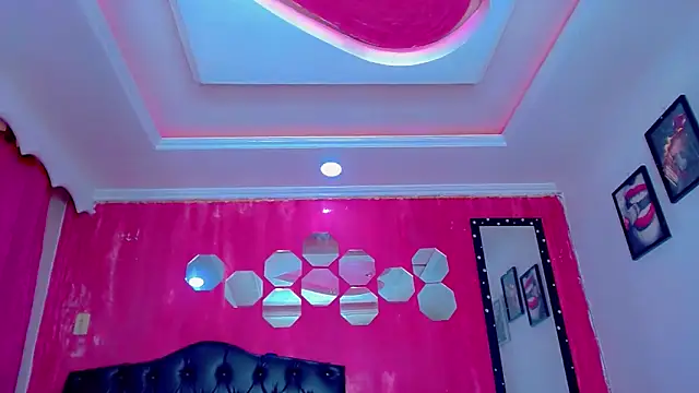 Snapshot of TiffanyMackensyy chatting on December 22, 2025, 9:26 pm TiffanyMackensyy online show from December 22, 2025, 9:26 pm