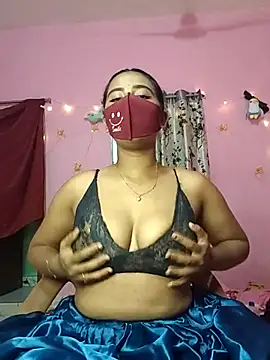 Snapshot of lovely-tanu chatting on October 19, 2025, 2:42 pm lovely-tanu online show from October 19, 2025, 2:42 pm