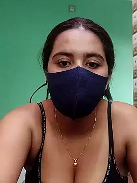 Snapshot of lovely-tanu chatting on December 4, 2024, 7:22 am lovely-tanu online show from December 4, 2024, 7:22 am