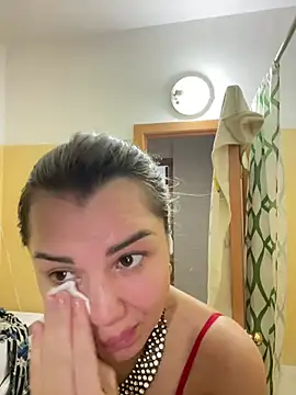 Snapshot of MiraMiss chatting on February 25, 2025, 4:14 am MiraMiss online show from February 25, 2025, 4:14 am