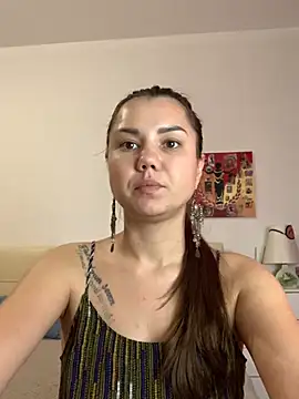 Snapshot of MiraMiss chatting on September 24, 2025, 8:21 am MiraMiss online show from September 24, 2025, 8:21 am