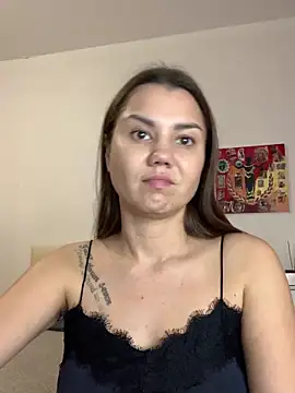 Snapshot of MiraMiss chatting on September 21, 2025, 7:02 am MiraMiss online show from September 21, 2025, 7:02 am
