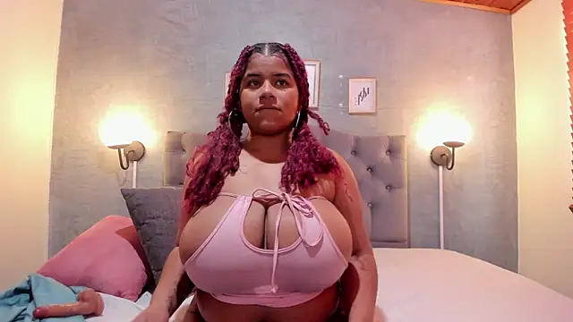 MeridaLane online show from March 11, 2025, 11:44 am