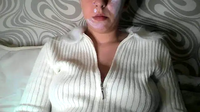 Snapshot of bunnyamy chatting on March 14, 2025, 9:10 pm bunnyamy online show from March 14, 2025, 9:10 pm