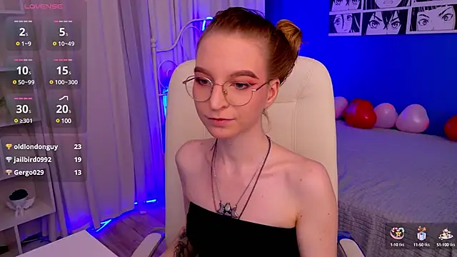 Snapshot of VioletShine chatting on February 13, 2025, 6:15 pm VioletShine online show from February 13, 2025, 6:15 pm