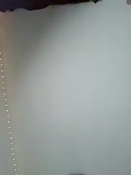 Queenjenn   online show from March 15, 2026, 8:10 am