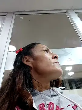 SAMANTA 09- online show from February 20, 2025, 1:57 am